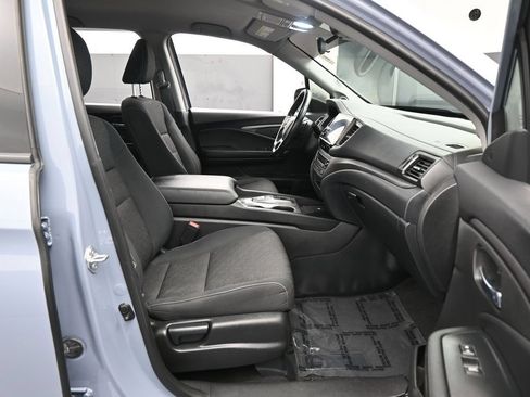 Used 2024 Honda Ridgeline Sport image 41