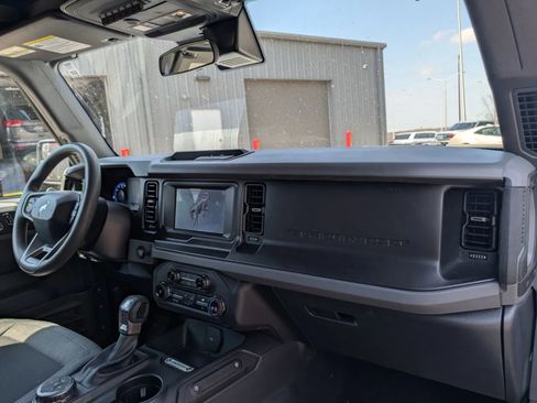 Used 2023 Ford Bronco 4-Door image 12