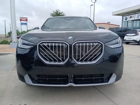 Used 2026 BMW X3 xDrive30i w/ Premium Package AWD/4WD image 2