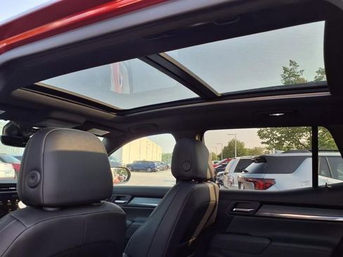 New 2026 GMC Terrain AT4 w/ Convenience Package III image 15