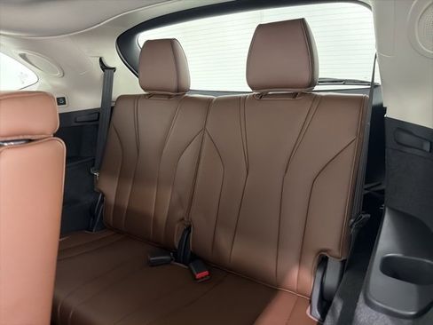 Certified 2025 Acura MDX Advance Package image 18