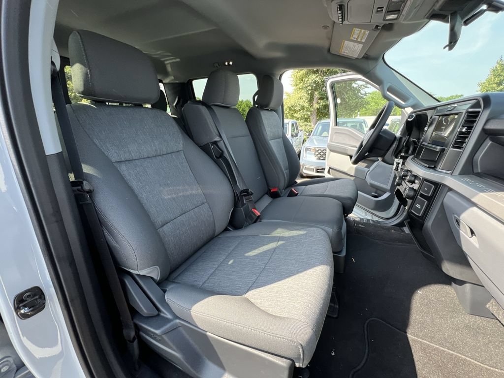New 2026 Ford F250 XL w/ STX Appearance Package AWD/4WD image 33