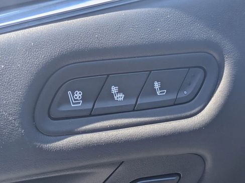 Certified 2023 Cadillac Escalade V w/ LPO, ONYX Package image 24