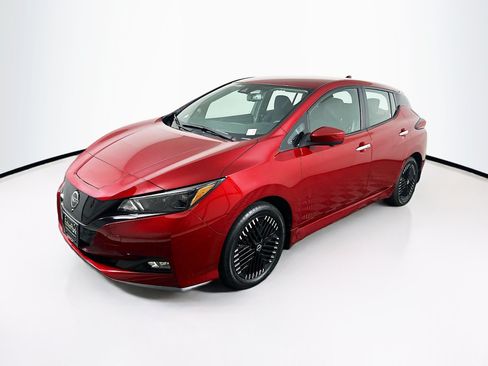 Used 2025 Nissan Leaf SV Plus FWD image 3