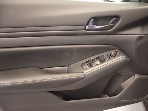 New 2026 Nissan Altima 2.5 SV AWD/4WD image 10