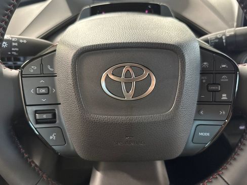 New 2026 Toyota Prius Plug-In Hybrid FWD image 27