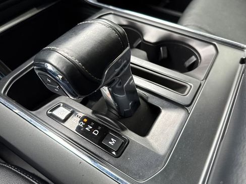 Used 2022 Ford F150 Lariat w/ FX4 Off-Road Package image 26