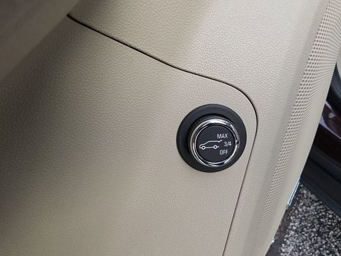 Used 2017 GMC Acadia Denali w/ Technology Package image 26