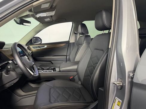 Used 2026 Volkswagen Atlas SE AWD/4WD image 19