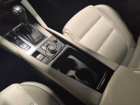 Used 2017 MAZDA MAZDA6 Grand Touring image 26