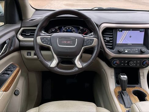 Used 2017 GMC Acadia Denali w/ Technology Package image 6
