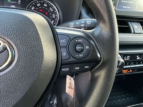 Used 2019 Toyota RAV4 LE w/ Carpet Mat Package AWD/4WD image 24