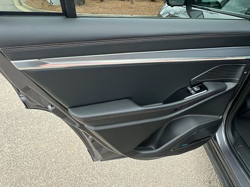 Used 2024 Jeep Wagoneer Launch Edition image 22