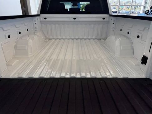 New 2026 Chevrolet Silverado 1500 LT image 38