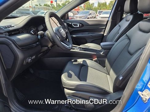 New 2026 Jeep Compass Latitude AWD/4WD image 5