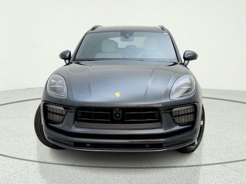 Used 2024 Porsche Macan S AWD/4WD image 3
