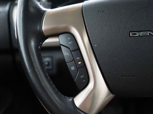 Used 2016 GMC Acadia Denali AWD/4WD image 26
