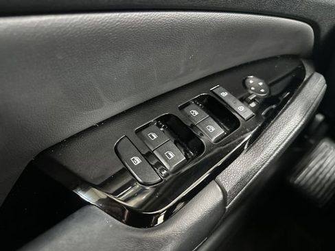 Used 2023 Kia Sportage X-Line w/ X-Line Premium Package image 16