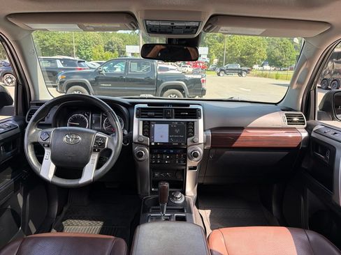 Used 2022 Toyota 4Runner Limited AWD/4WD image 8