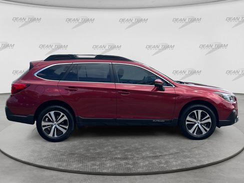 Used 2019 Subaru Outback 3.6R Limited AWD/4WD image 8