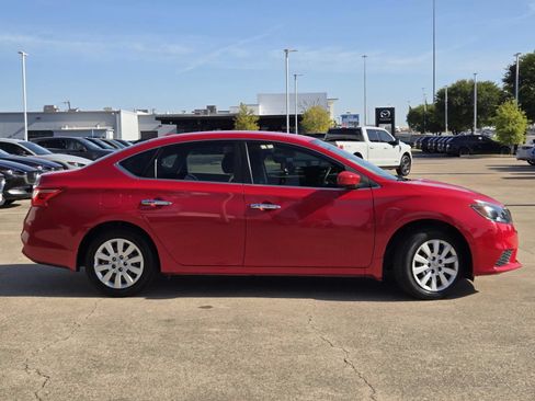 Used 2017 Nissan Sentra SV FWD image 9