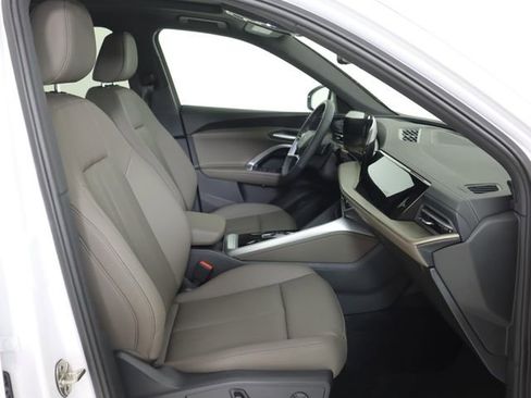 New 2026 Audi Q5 Premium image 13