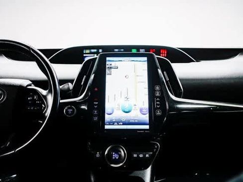Certified 2022 Toyota Prius Prime XLE image 12