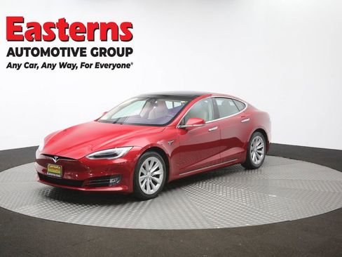 Used 2018 Tesla Model S 100D AWD/4WD image 53