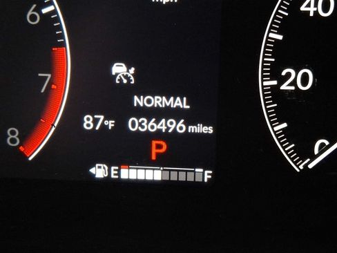 Used 2023 Honda CR-V EX image 17