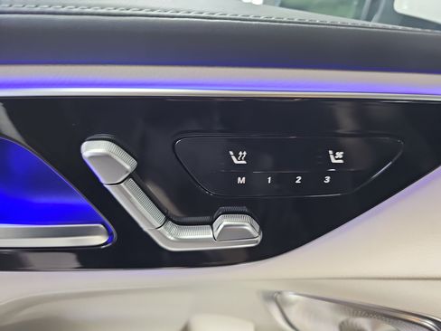 Used 2023 Mercedes-Benz GLC 300 image 31