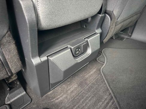 Certified 2021 Ford F150 XLT w/ Equipment Group 301A Mid image 29