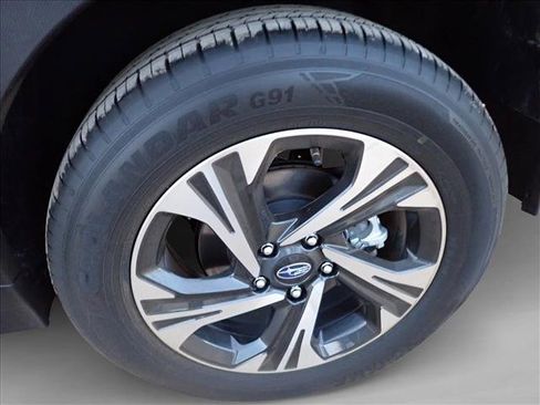 Certified 2024 Subaru Crosstrek 2.0i Premium image 7