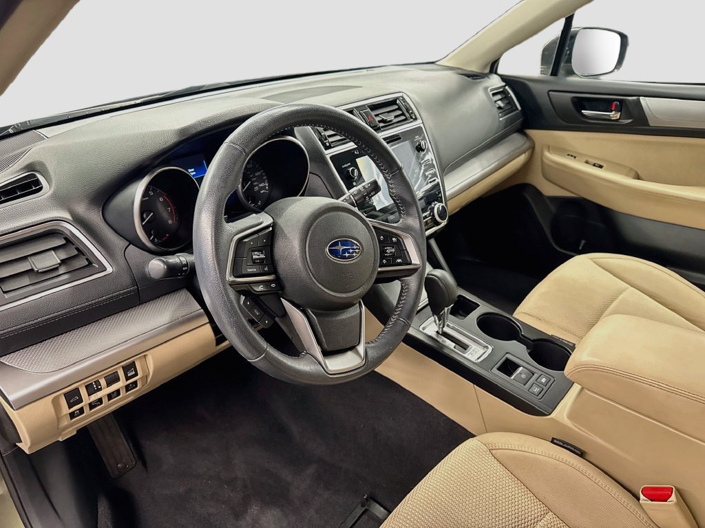 Used 2018 Subaru Outback 2.5i Premium AWD/4WD image 5