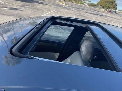 Used 2016 Mercedes-Benz E 350 Sedan image 13