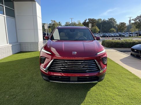 New 2026 Buick Enclave Preferred w/ Power Package image 2