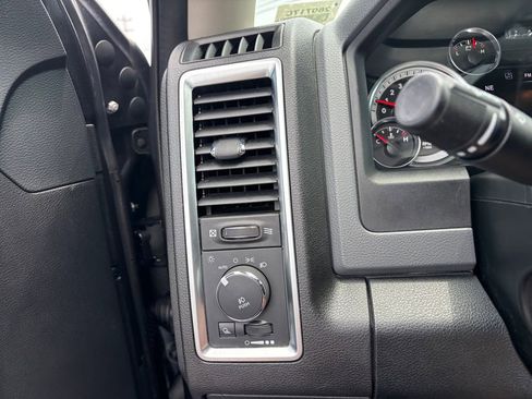 Used 2017 RAM 1500 Lone Star RWD image 20