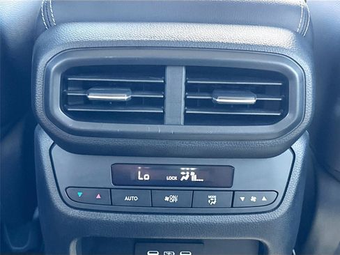 Used 2025 Honda Pilot EX-L image 24
