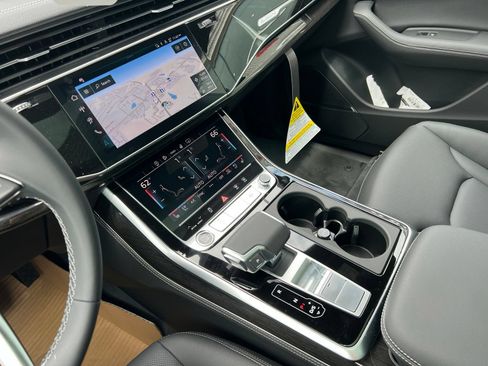 New 2026 Audi Q8 Premium Plus AWD/4WD image 19