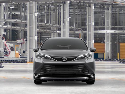New 2026 Toyota Sienna Limited FWD image 19
