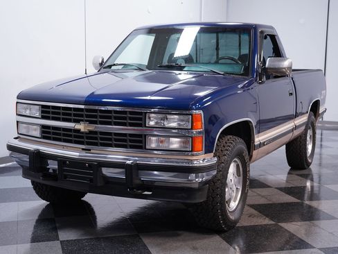 Used 1993 Chevrolet Silverado 1500 4x4 Regular Cab image 16