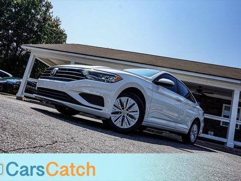 Used 2020 Volkswagen Jetta S w/ Driver Assistance Package FWD image 3