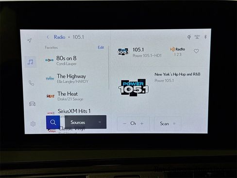 Certified 2023 Lexus ES 350 w/ Premium Package image 15