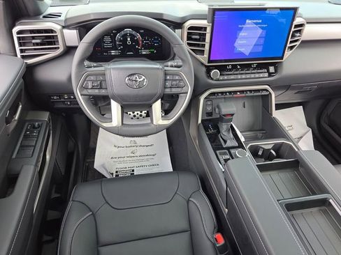 New 2026 Toyota Tundra Limited AWD/4WD image 8