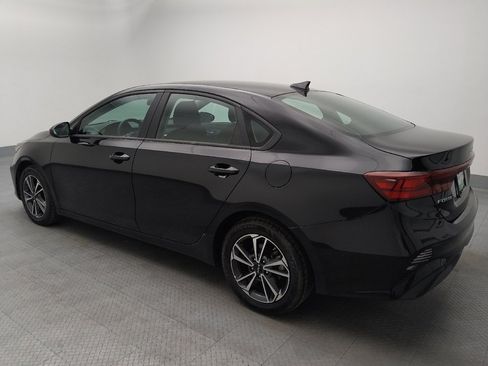 Used 2024 Kia Forte LXS FWD image 3