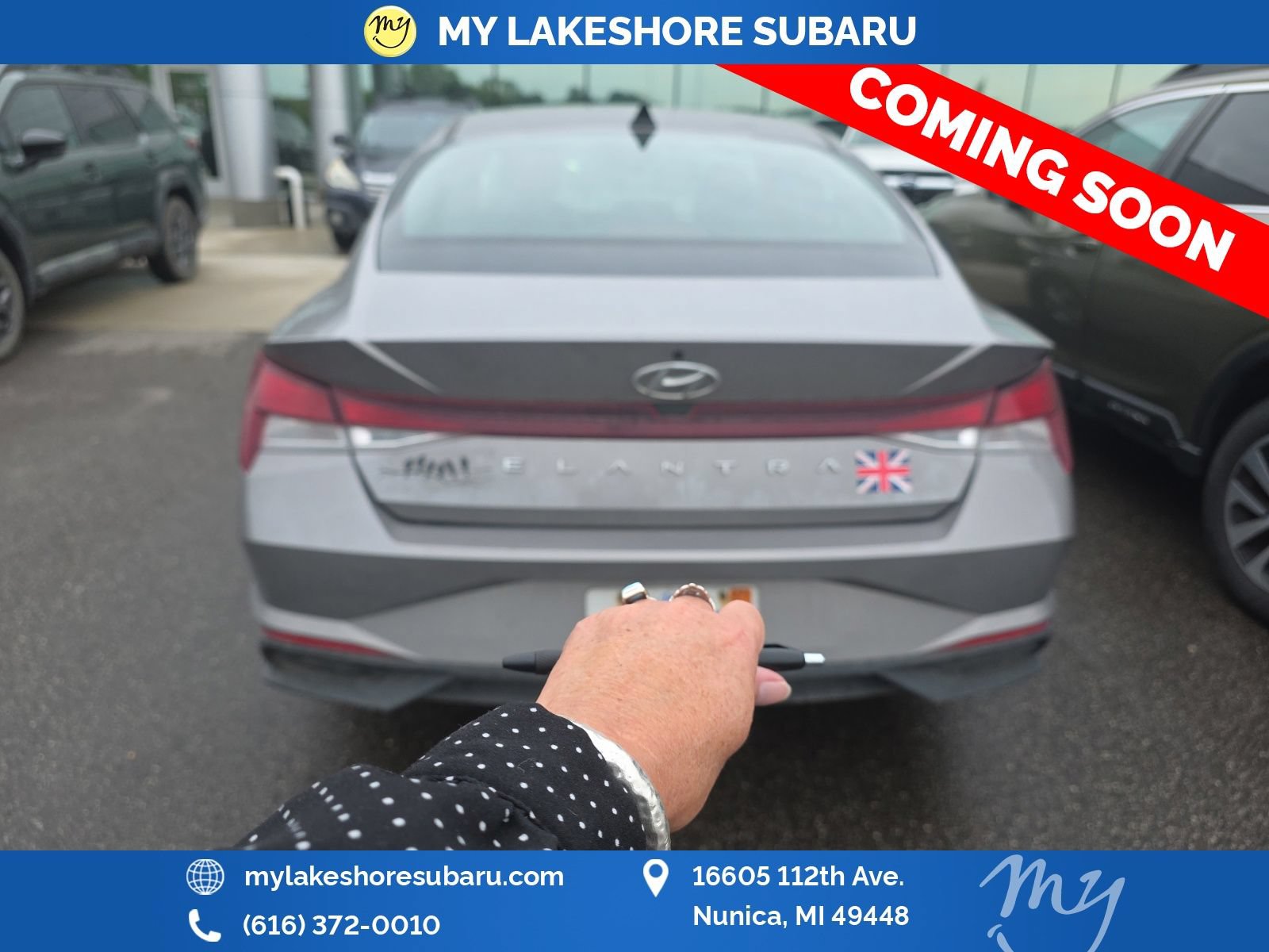 Used 2021 Hyundai Elantra SE FWD image 7