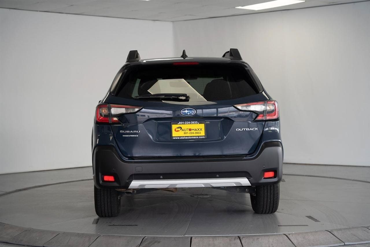 Used 2024 Subaru Outback Limited AWD/4WD image 7