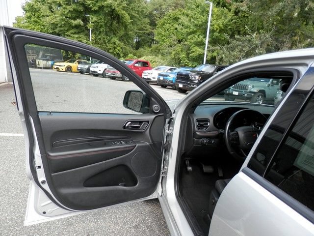 Used 2025 Dodge Durango GT AWD/4WD image 15