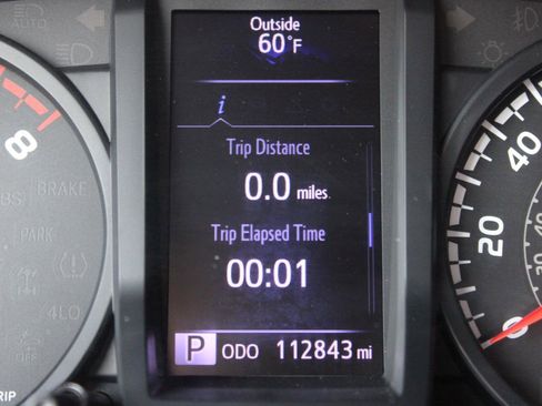 Used 2019 Toyota Tacoma SR image 23