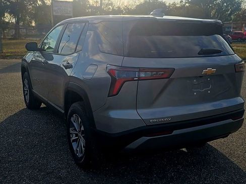 Used 2025 Chevrolet Equinox LT image 5