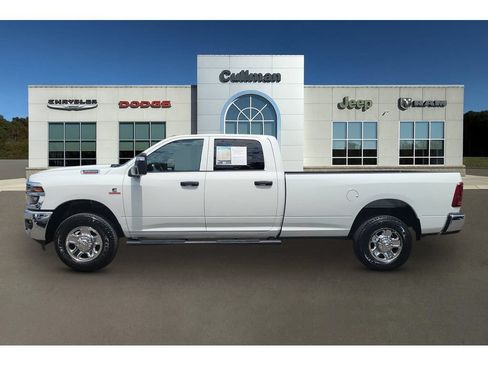 Used 2025 RAM 3500 Tradesman AWD/4WD image 6